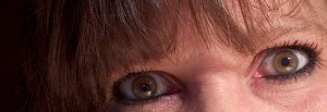 Farbige Kontaktlinsen: Hellblaue Augen? image-1212