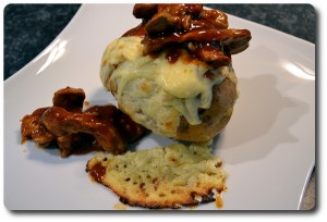 BBQ Filet auf Backkartoffel mit Käsecreme Füllung image-5062