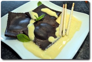 Schokoladenravioli: Süße Ravioli mit Vanillesoße image-5315