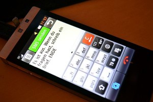 Knigge: Neue Umgangsformen und Regeln durch Internet und Handys? image-7695