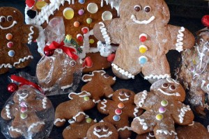 Lebkuchenmännchen Rezept – backen und verzieren image-11141