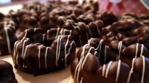 Nuss-Nougat Kringel – Walnuss und Haselnuss Kreise backen image-12063